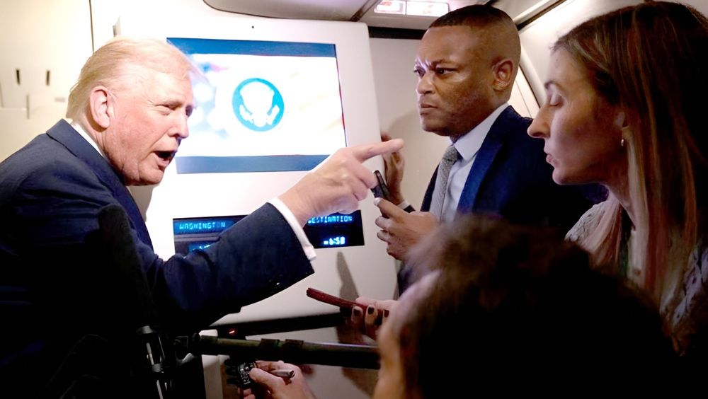 Trump insultó a una periodista en medio de la presión por revelar los archivos de Epstein