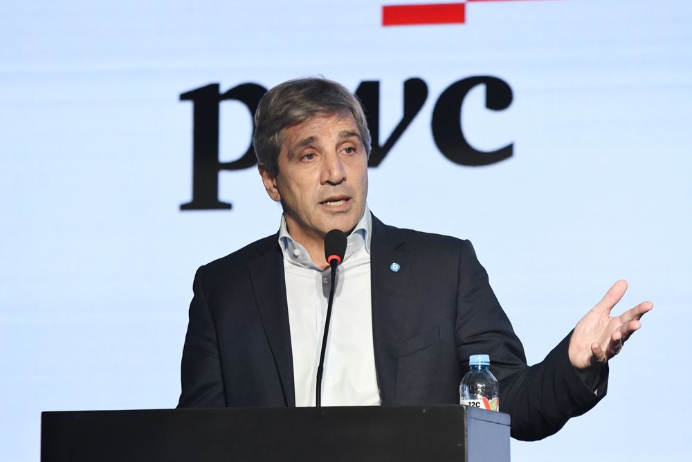 El ministro de Economía habló del contexto y las mejoras económicas durante el Foro de Inversiones y Negocios. Foto: Ramiro Gómez.