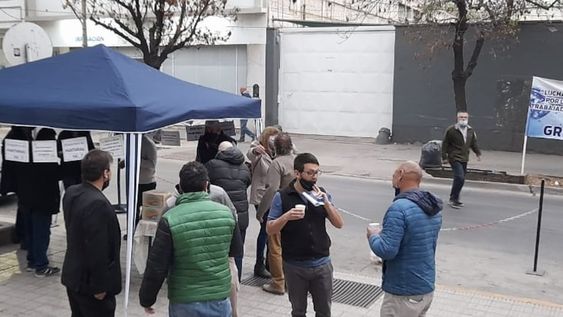 La protesta convocada por el sindicato que nuclea a empleados de Irrigación. Foto: Gentileza,