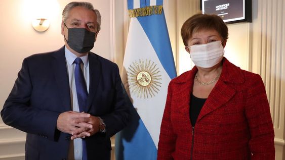 El presidente Alberto Fernández se vuelve a ver con la directora gerente del Fondo Monetario Internacional, Kristalina Georgieva (Archivo foto Presidencia)