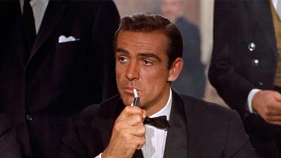 ¿Machirulo o millennial?: el dilema de un James Bond que ya cumple 60 años