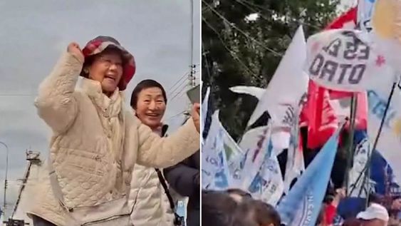 Turistas creyeron que era una fiesta de recibimiento y comenzaron a bailar durante una movilización.&nbsp;