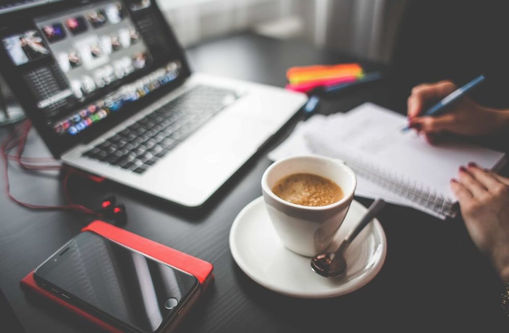 teletrabajo, webinarios y actividades recreativa online son algunas de las herramientas implementadas en Telecom para asistir a sus colaboradores.