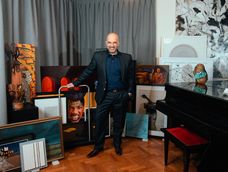 El mendocino Daniel Rueda celebra sus 20 años como gestor y marchand de arte con la edición de un libro de lujo. / Foto: gentileza de Leo Furió.