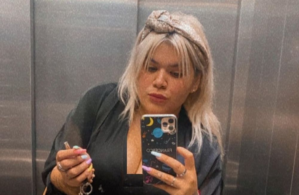 El video de Morena Rial no apto para sensibles: mucho escote al aire y un piercing microdermal ratonero