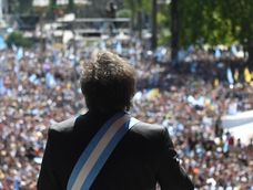 A dos años de su asunción, Milei celebró su aniversario de gestión con una foto y un breve mensaje.
