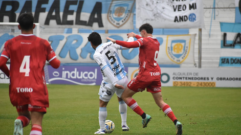 El Cruzado se impone con autoridad por la mínima diferencia ante Atlético Rafaela.