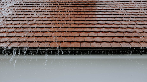 este es el unico material que necesitas reciclar para proteger tu casa en dias de lluvia