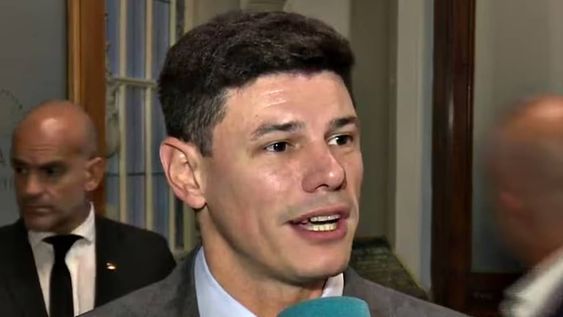 El senador Bruno Olivera Lucero