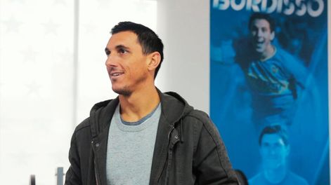 Nicolás Burdisso es el nuevo manager de Boca y será quien elija al nuevo DT