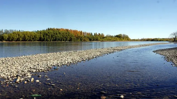 Una trágica muerte en un río de Neuquén.