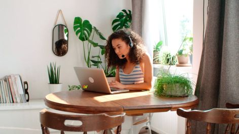 Las empresas adoptan diversas estrategias para intentar atraer y conservar al talento que requieren (Gentileza Apex America)