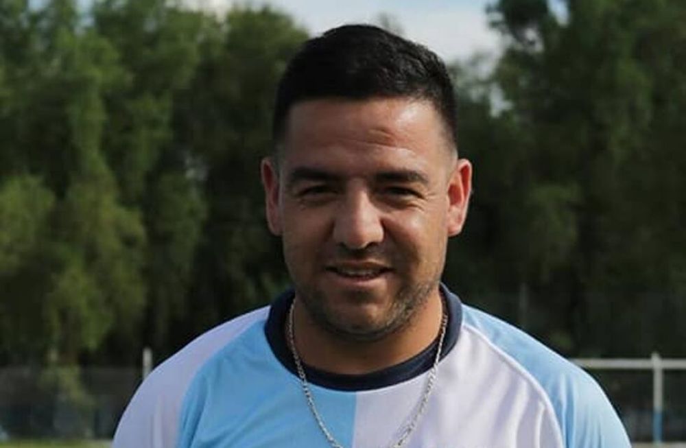 Lucas González, delantero del CEC.
