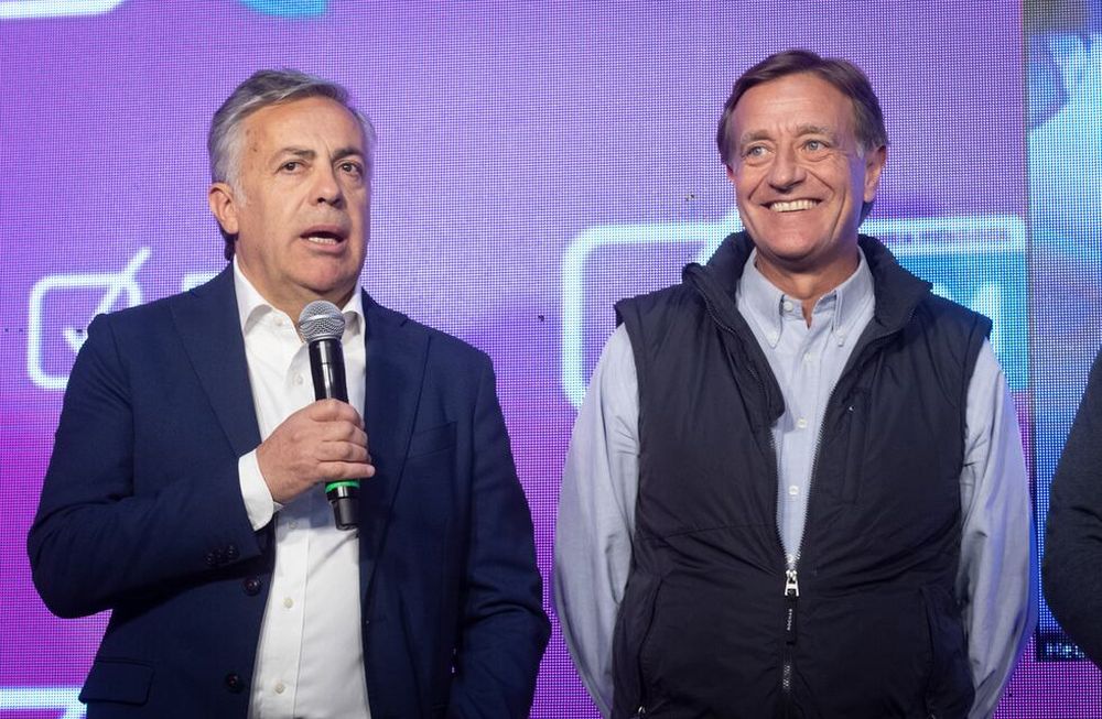 PASO 2023 en Mendoza: ganó CornejoEste domingo se votó para elegir candidatos a gobernador y vice, senadores y diputados provinciales, intendentes de 11 departamentos y concejales.Foto: Ignacio Blanco / Los Andes