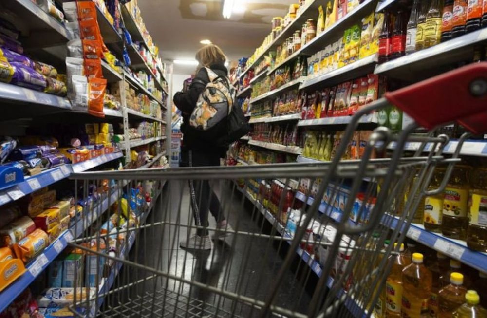 La cuarentena cambió prioridades: la gente ahora compra más harina