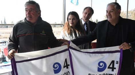 Presentación oficial de la carrera más importante del año: el clásico Patrono Santiago