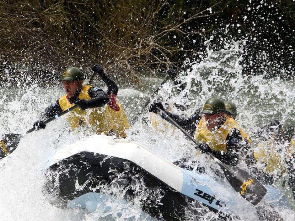 Rafting: a contracorriente domar la furia del río