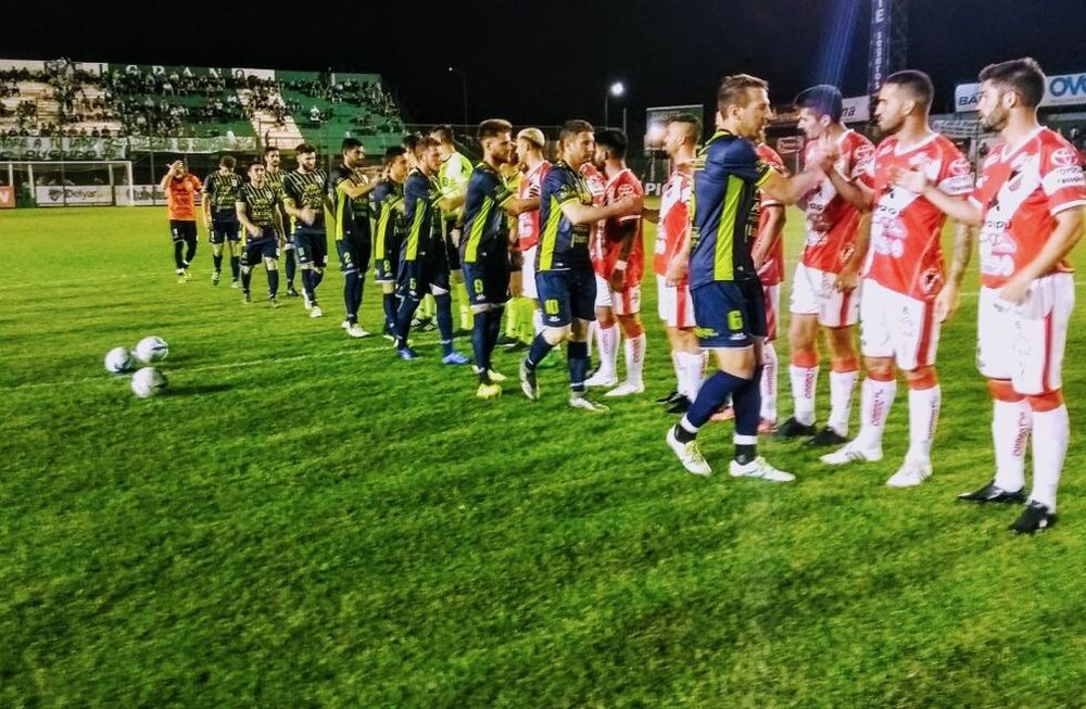 El Deportivo Maipú cosechó un empate en San Francisco y quedó como único líder de la zona