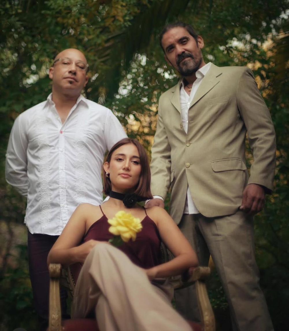Los Consuleos boleros.jpeg