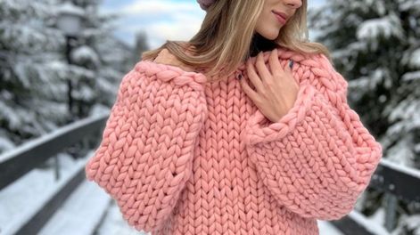 Ni campera ni chaleco: el abrigo de moda del placard de la abuela que se impone este invierno