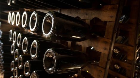 Se licitaron 6.480.000 botellas para que las pymes pudiesen fraccionar sus vinos. Foto: Ignacio Blanco / Los Andes
