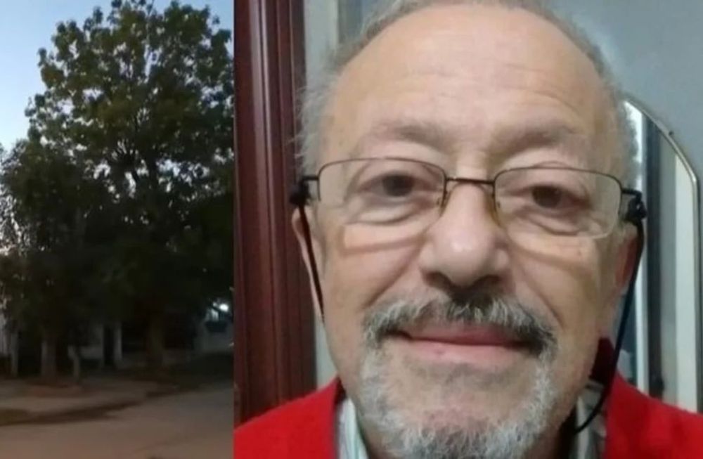El hombre de 75 años recibió una puñalada en la espalda y luego su casa fue incendiada.