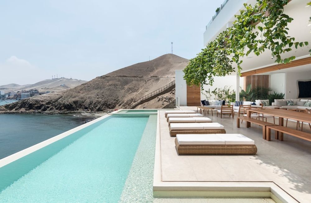 Consejos para elegir el color adecuado de tu piscina