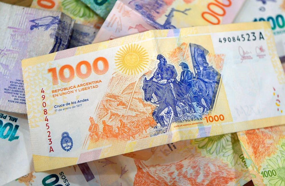 Cómo resguardar los pesos invirtiendo en Lecap´s. Foto: Orlando Pelichotti