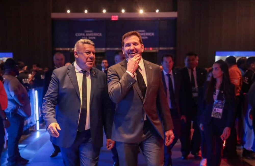 CONMEBOL habilitó a Tapia para ser reelecto como presidente de AFA.