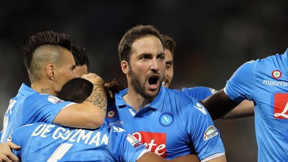 El Nápoli de Higuaín fue más que la Juve de Tevez y ganó la Supercopa