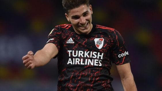La Araña Álvarez, de 21 años, es sensación y ya está en el radar de varios equipos de Europa.