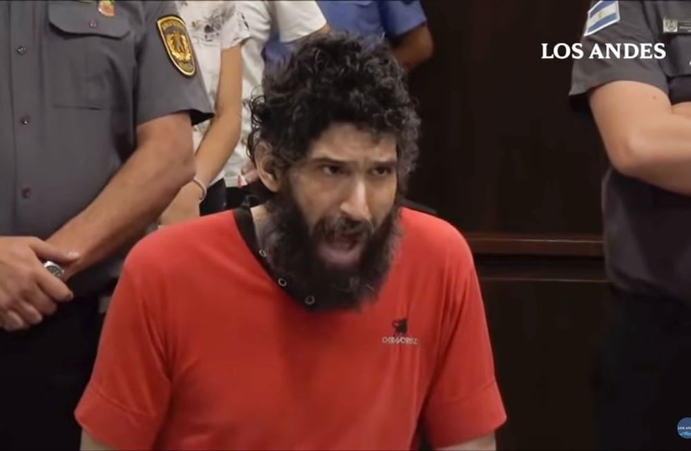 El acusado maullando en plena audiencia. /Los Andes