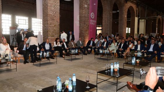 En el agasajo de Bodegas de Argentina para la Vendimia, el pedido de cambios en Coviar se repite desde el año pasado.