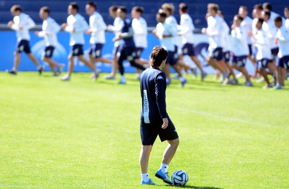 El Azul recibe a Estudiantes con 3 cambios