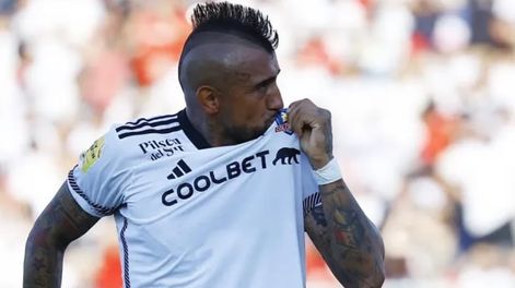 Arturo Vidal calentó la previa entre River vs Colo Colo