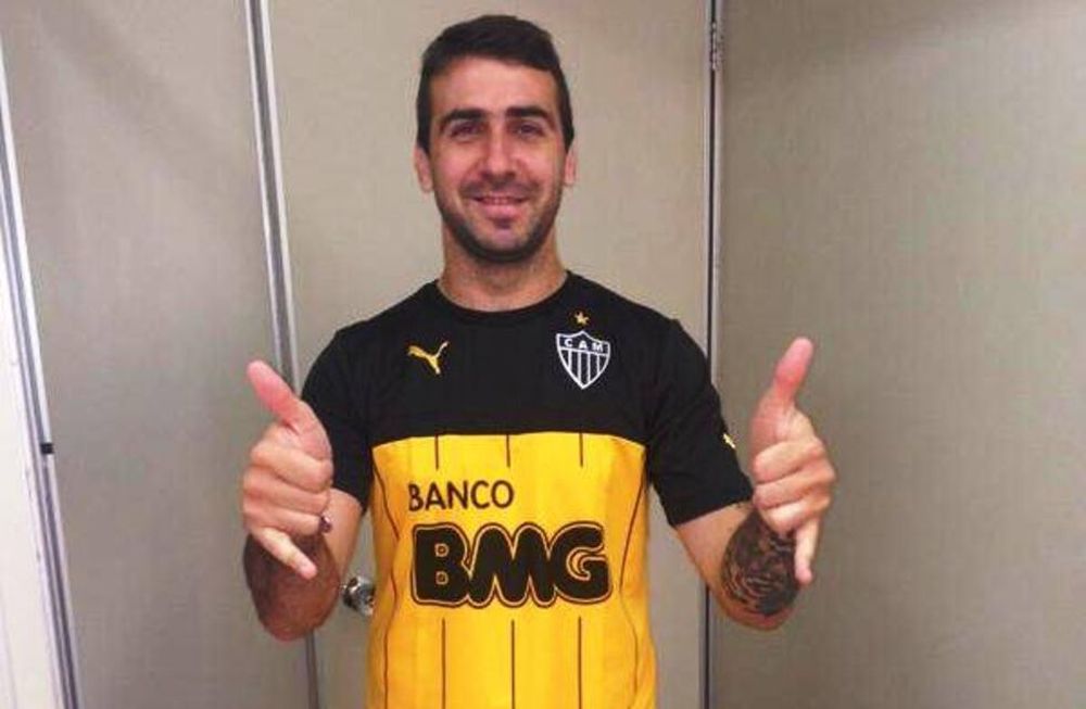 Lucas Pratto, feliz con su nueva camiseta