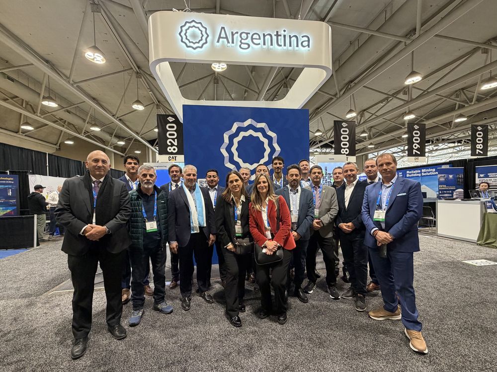 La delegación asistió a la feria PDAC