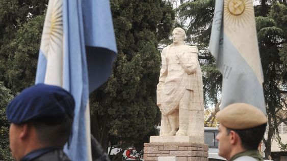 Pese a que Mendoza tiene fuerte raíz sanmartiniana, a Belgrano se lo recuerda más que en otras provincias, con monumentos, calles y edificios a su nombre. Foto: Los Andes