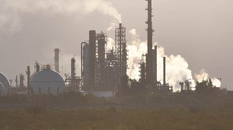 Mendoza está lejos de ser la provincia más atractiva para las empresas del sector, pero tiene asegurados desembolsos millonarios que podrían revertir la tendencia decreciente en los niveles de extracción. / Foto: José Gutiérrez