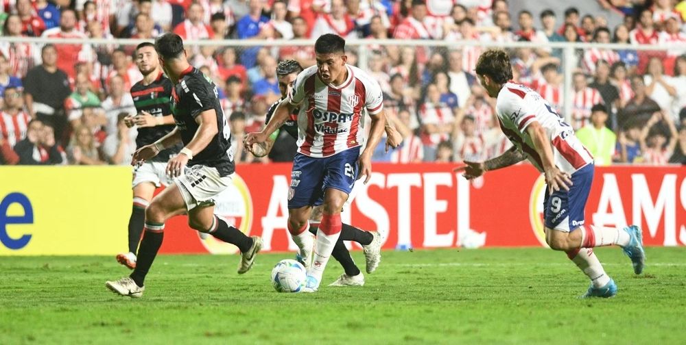 El joven delantero es una de las promesas de Union de Santa Fe.