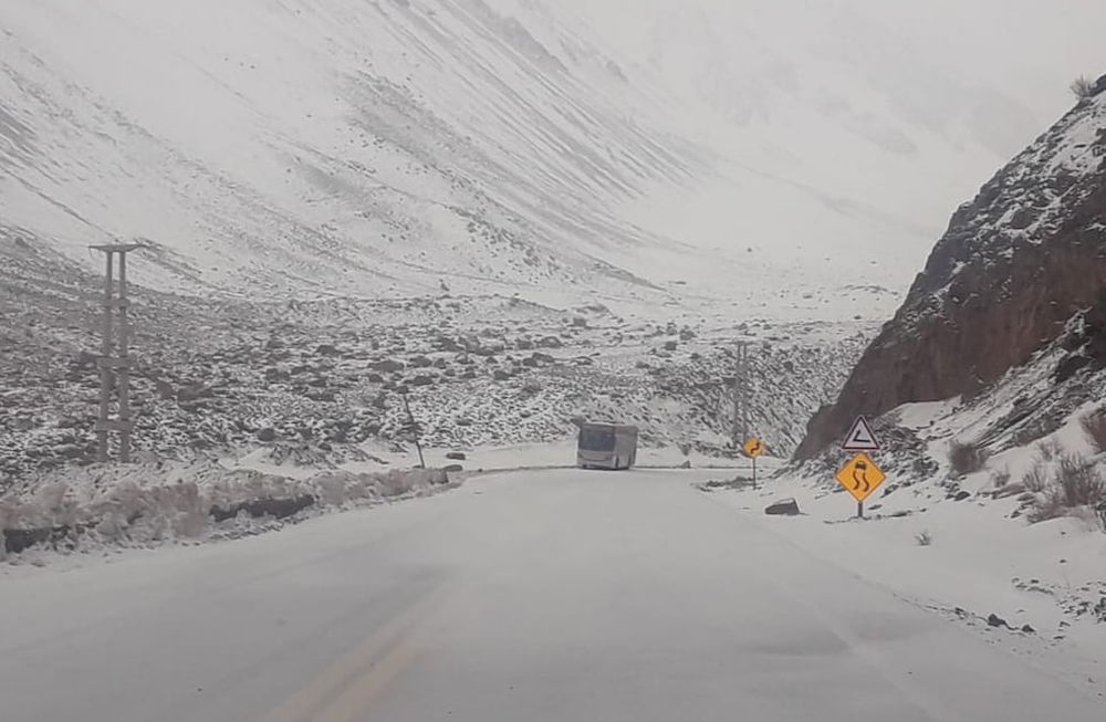 Alerta meteorológica: rutas intransitables por nevadas intensas en la Patagonia