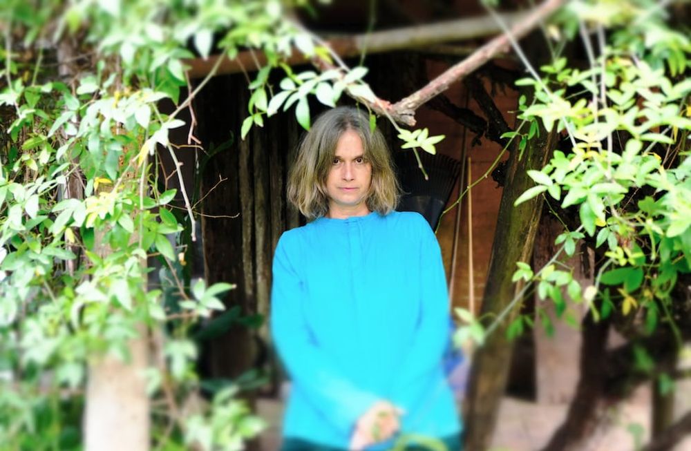Auténtica y sin vueltas, la cantautora reeditó un álbum inédito para la música rioplatense.