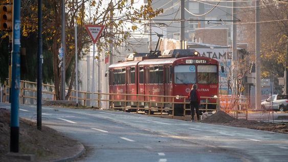Ciclovía Godoy Cruz - MetrotranvíaLa ciclovía de Godoy Cruz entre la calle Francia y Anzorena se convertirá en calle para automóviles y la calle Beltrán será de una sola mano dirección sur - norte.Foto: Ignacio Blanco / Los Andes