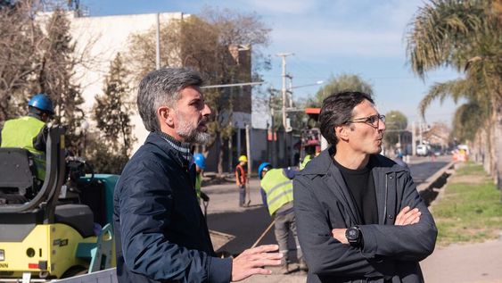 Ulpiano Suarez recorrió la obra que lleva adelante el municipio en el barrio San Martín