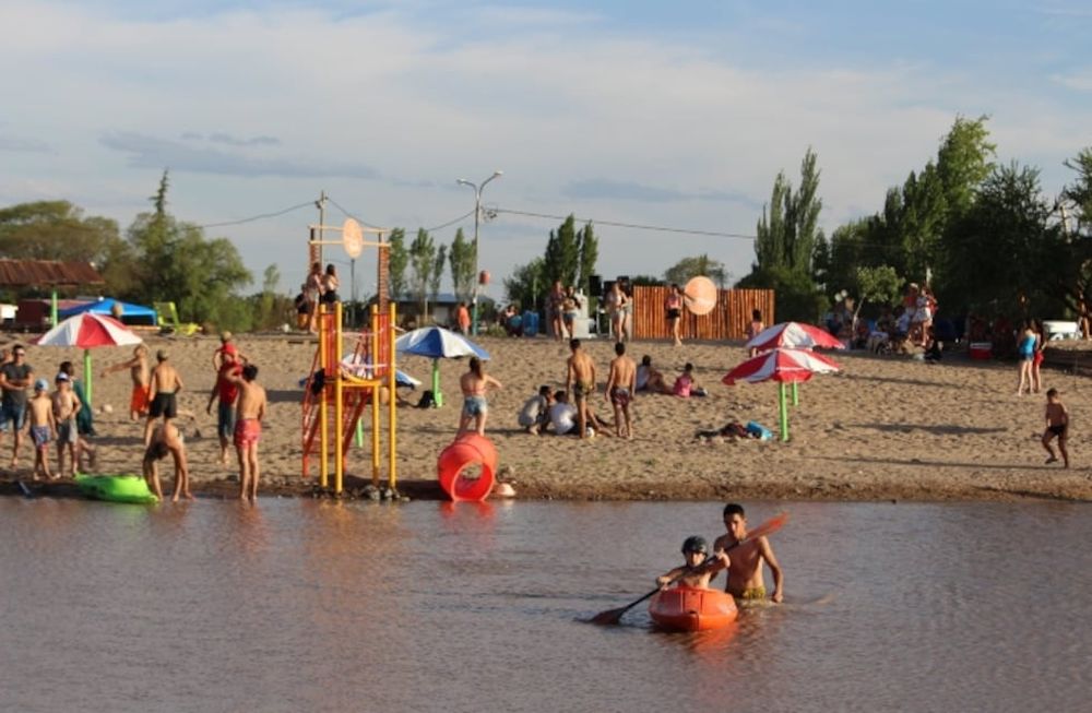 La Playita en San Carlos reabre el viernes 28 la nueva temporada 2021-2022. - Gentileza/El Cuco