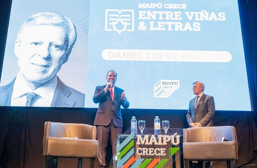 Daniel López Rosetti cerró el exitoso ciclo “Maipú Crece entre viñas y letras”