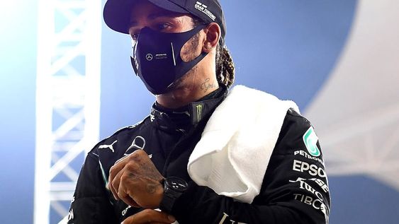 Para Barrichello, Hamilton también ganaría con otro auto