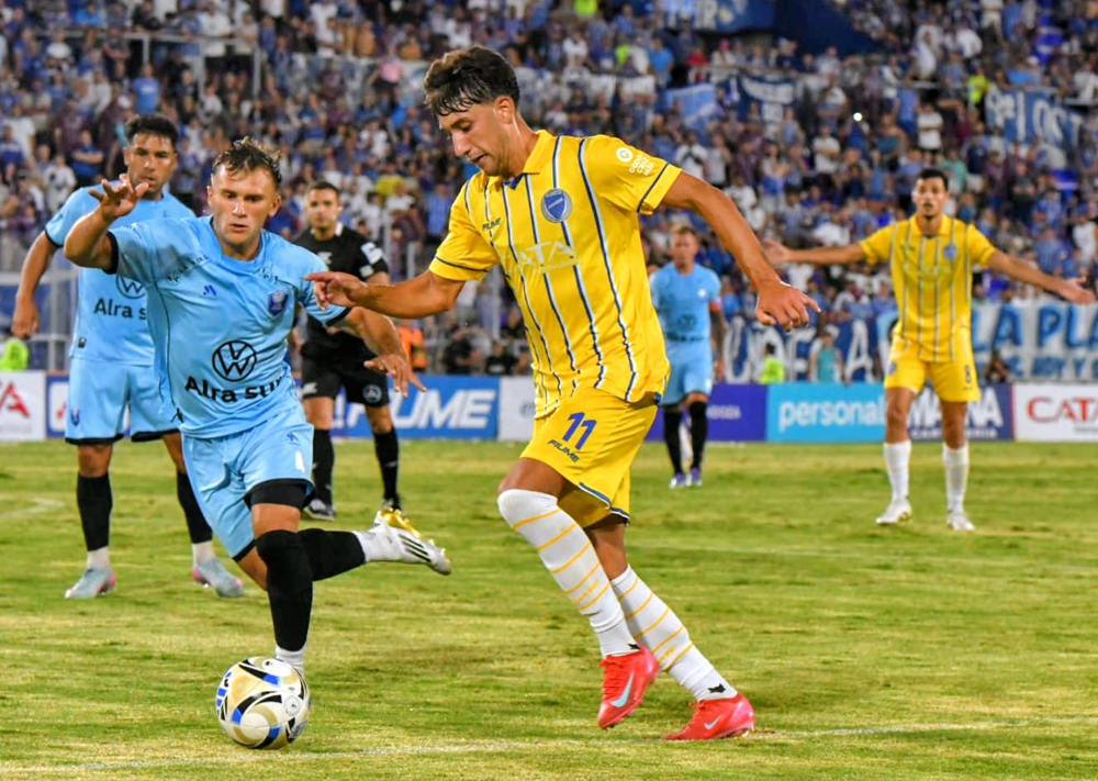 Desde su regreso al estadio Feliciano Gambarte, el Tomba aún no ha podido celebrar un triunfo en su casa. Desde su regreso al estadio Feliciano Gambarte, el Tomba aún no ha podido celebrar un triunfo en su casa.