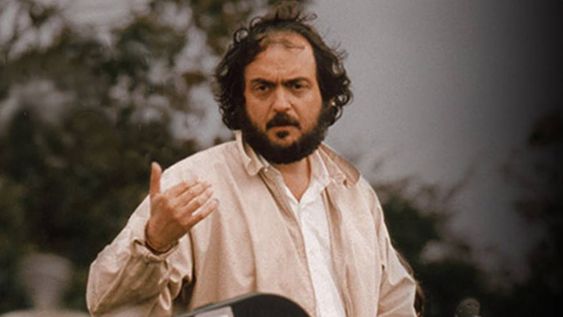 El director Stanley Kubrick, creador de grandes éxitos como La naranja mecánica, 2001: Odisea en el espacio, y El resplandor, cumpliría 93 años.