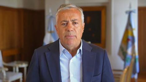 El gobernador quedó cerca del grupo de peor valoración. Entre los intendentes, hubo fuertes movimientos en Mendoza.